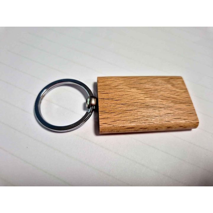 Drevená kľúčenka | bkstudio.sk